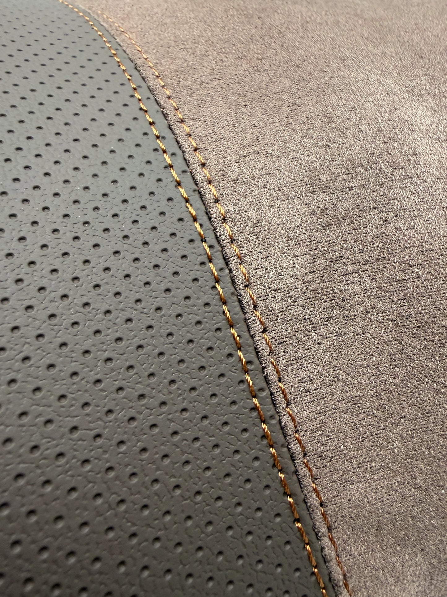 Ergonomic Lumbar Cushion - image 5
