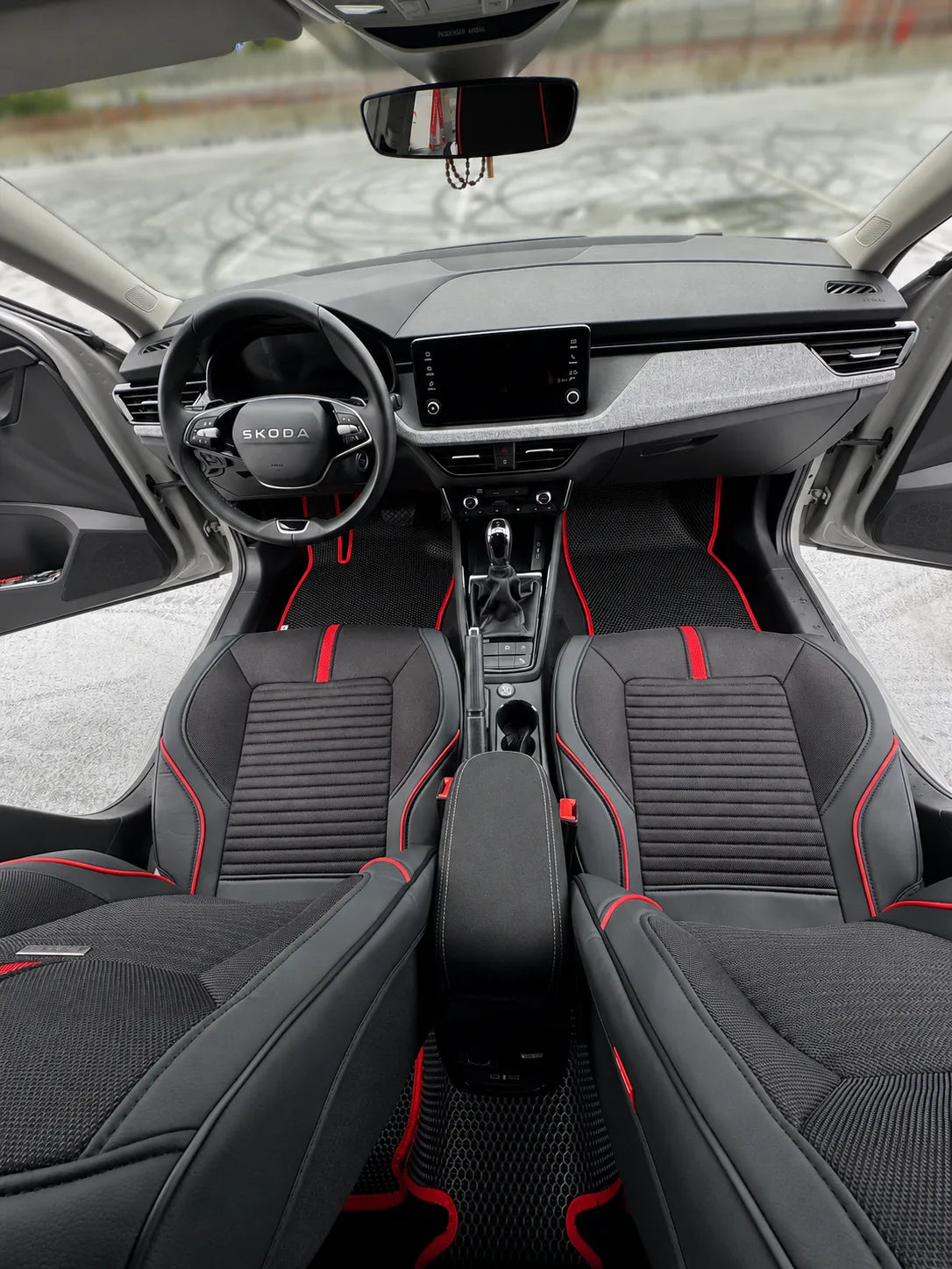 Universal 5D Premium Sport Seat Covers - image 3