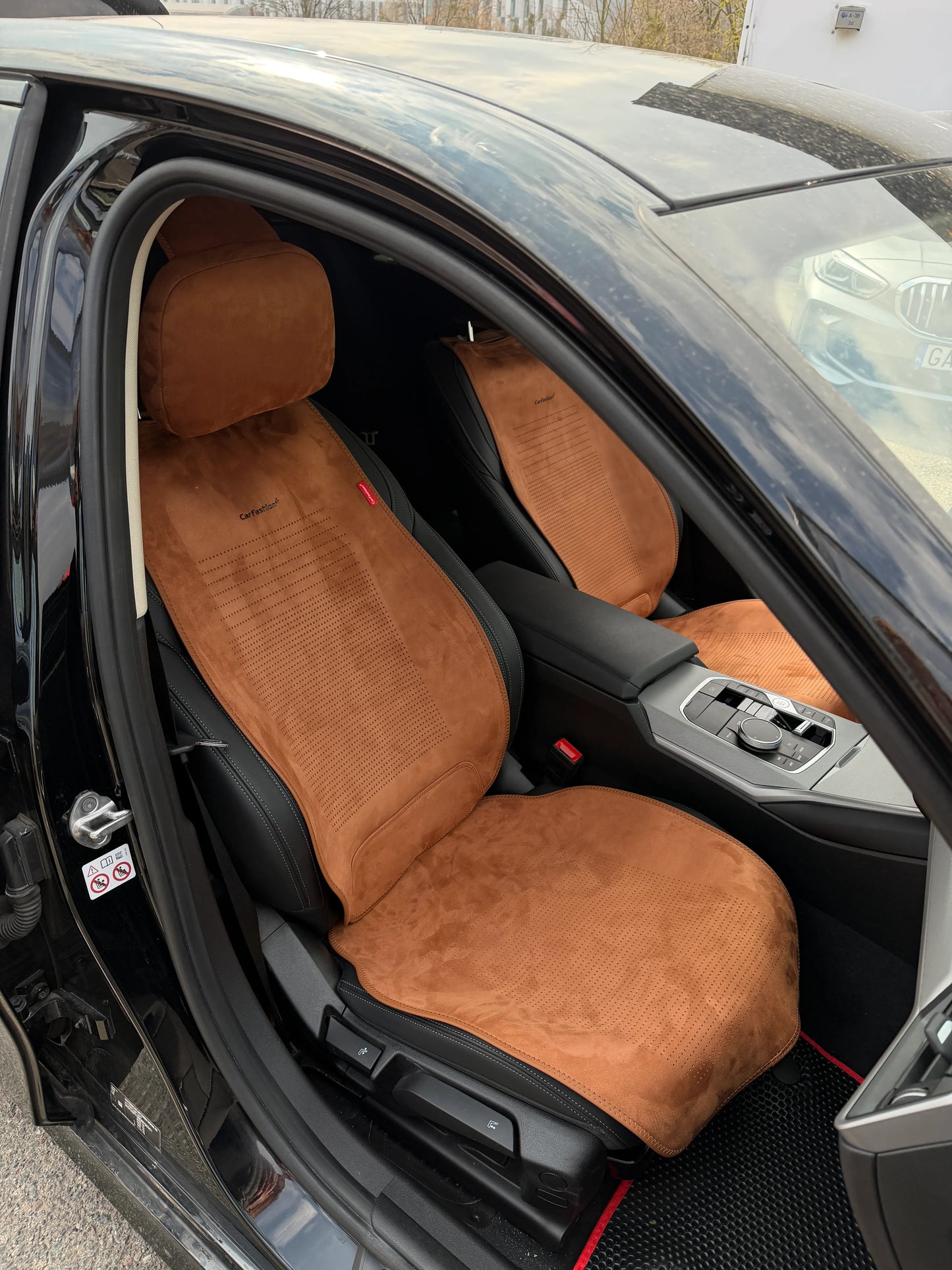 Universal 2D Premium Seat Covers - image 9